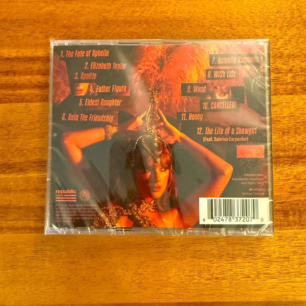 Sealed signed The Life of a Showgirl - Picture 2 of 2